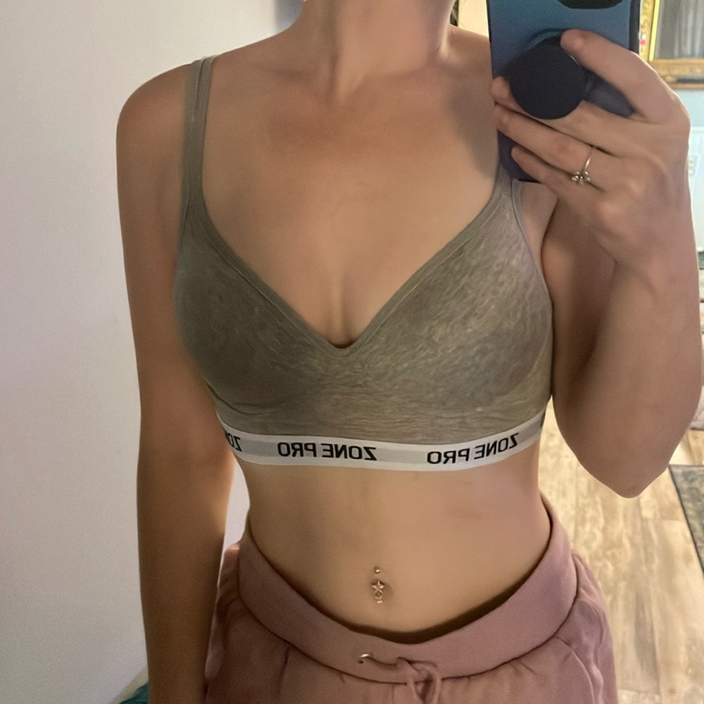 Zone pro sports bra